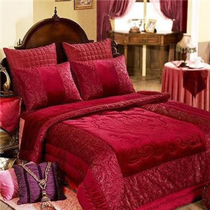 婚慶床上用品如何挑選 輕松選擇婚慶用品與經營旅行社業(yè)務的實用指南